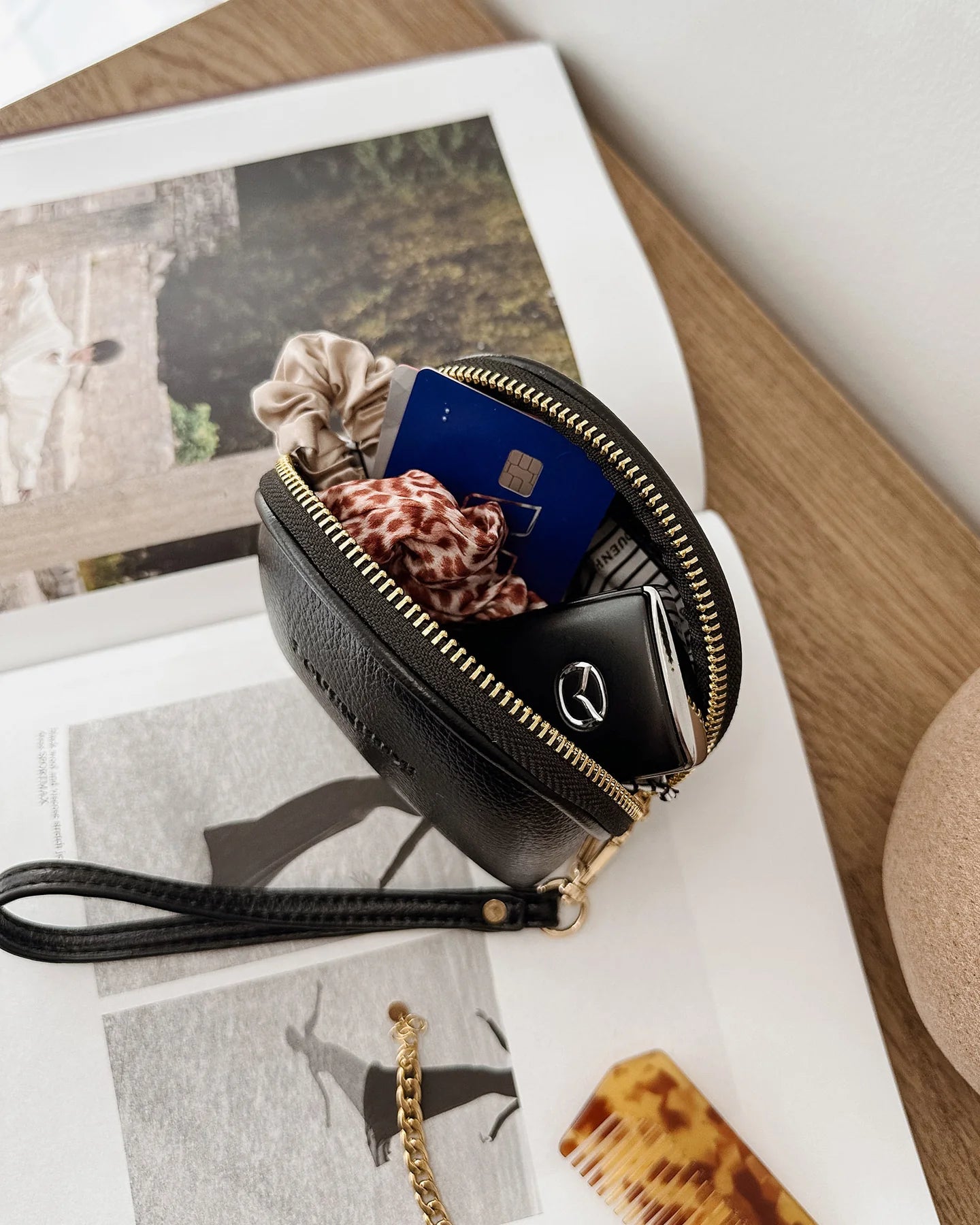 Louenhide Paige Purse | Black