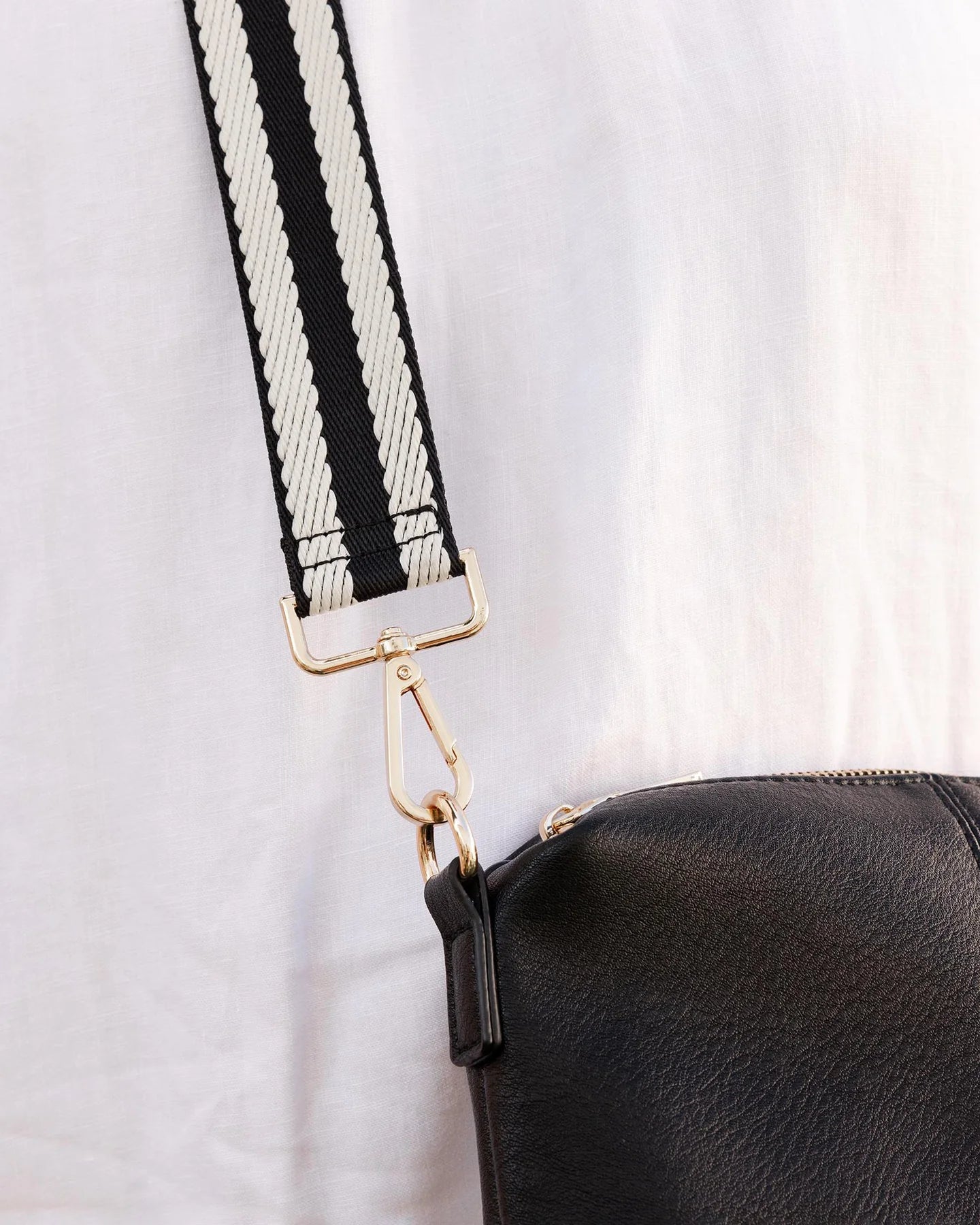 Louenhide Stripe Webbing Bag Strap | Black / Black