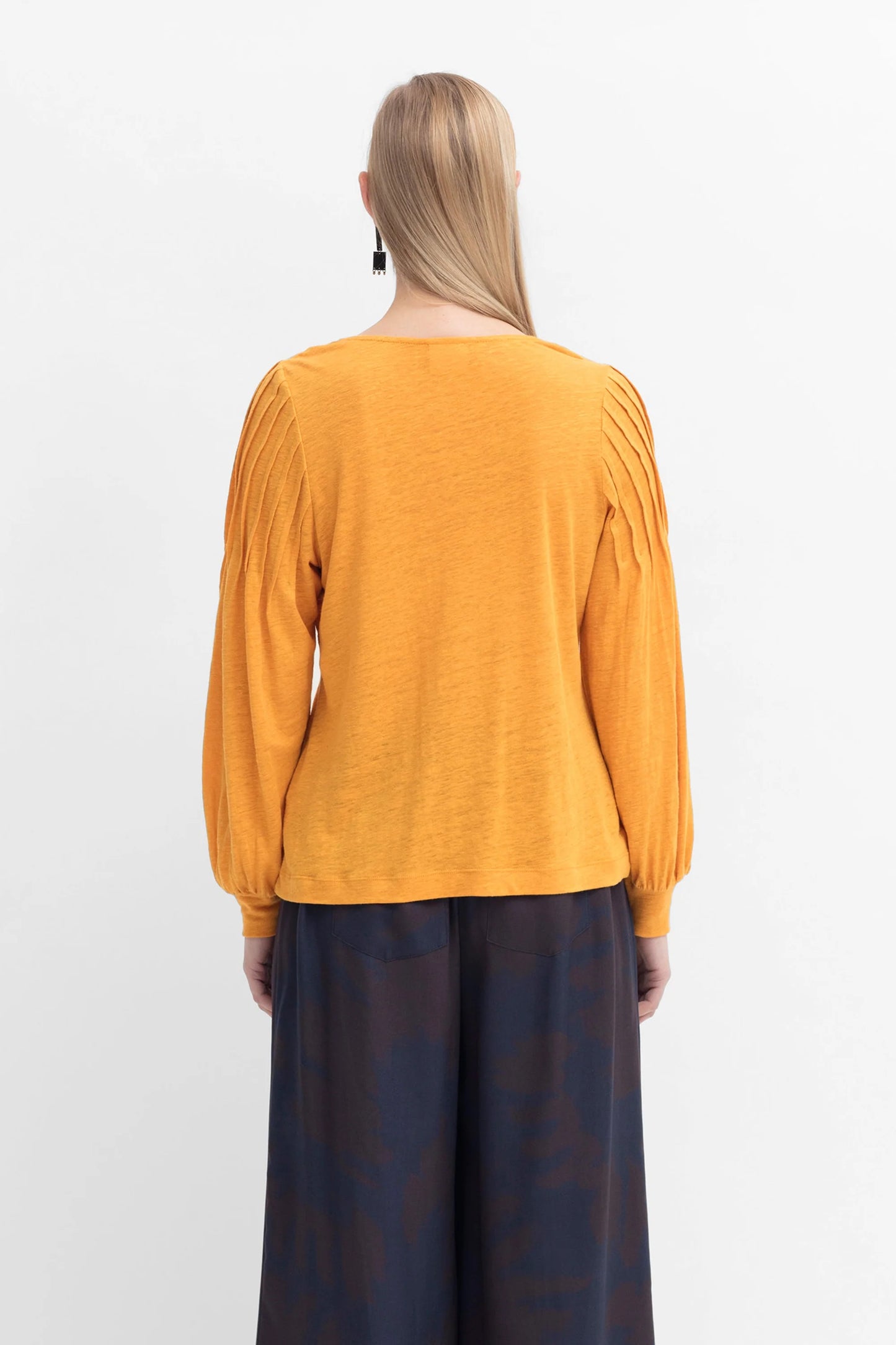 Elk Darja Linen Tshirt- Turmeric