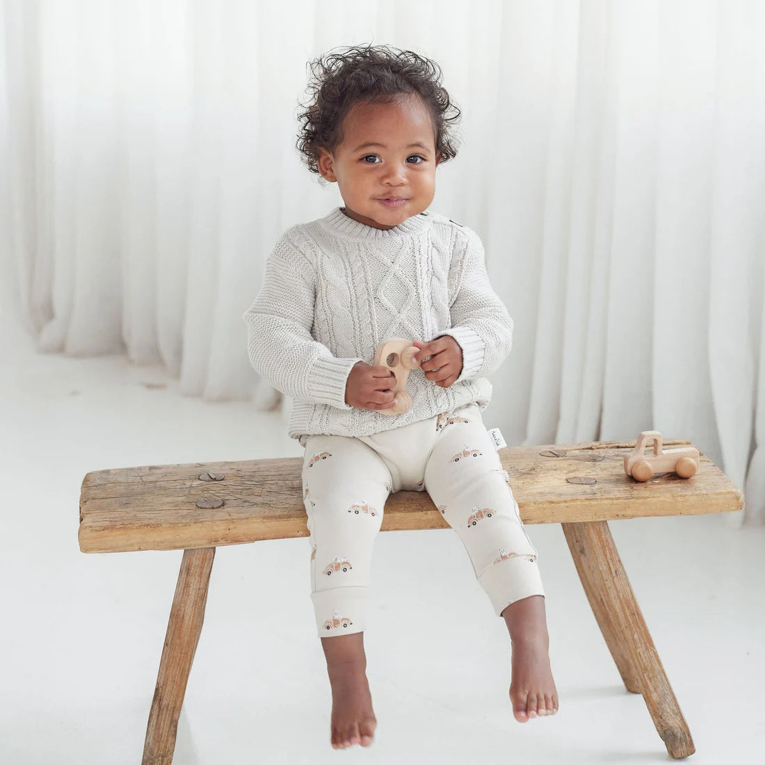 Aster & Oak Oat Cable Knit Jumper