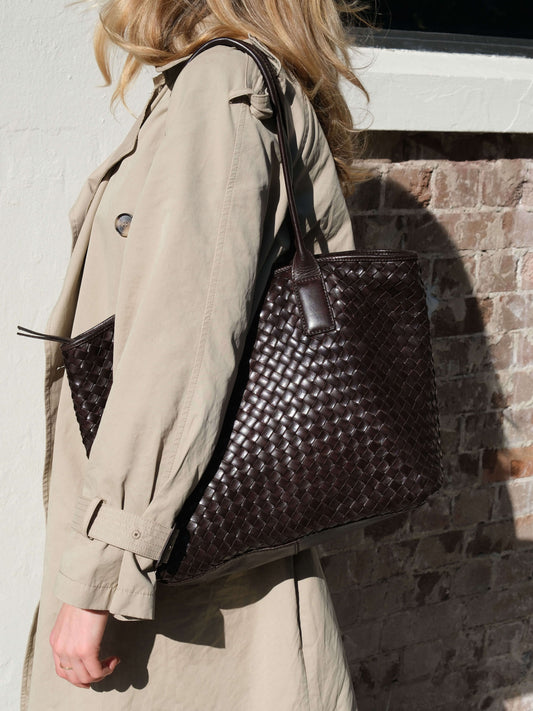 Juju & Co. Basque Tote - Chocolate