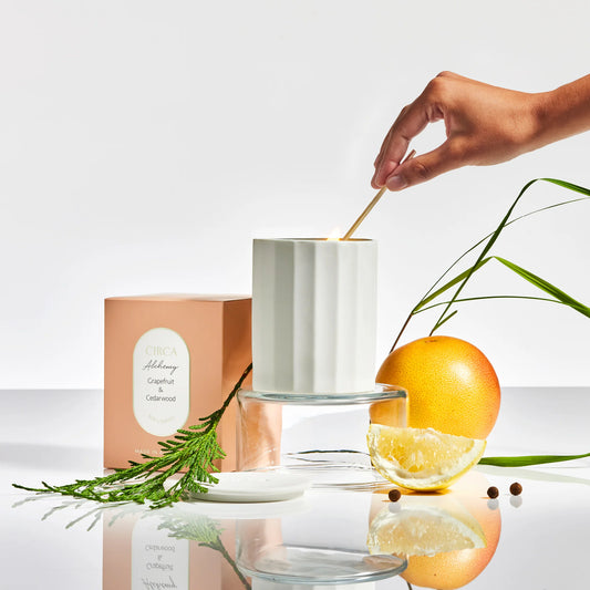 Circa Home Grapefruit & Cedarwood Candle 350g