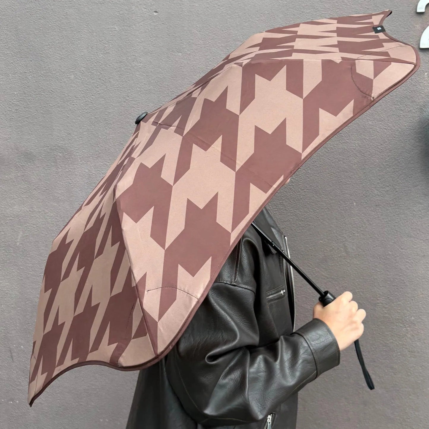 Blunt Metro 100cm Umbrella | Cocoa Houndstooth