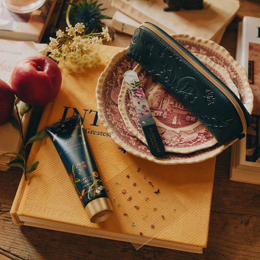 Glasshouse Hand & Nail Set | Lost in Amalfi