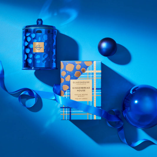 Glasshouse Gingerbread House 760g Candle