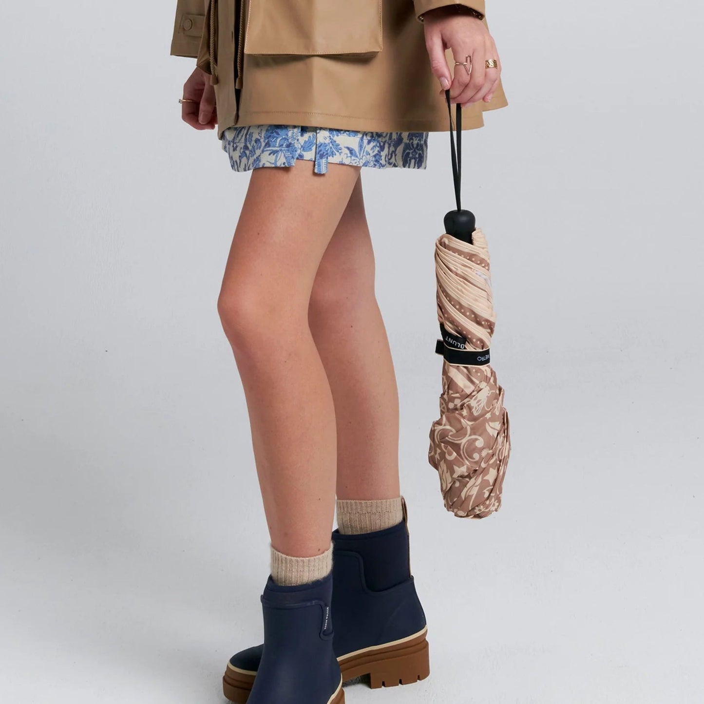Blunt Metro 100cm Umbrella | Karen Walker Filigree