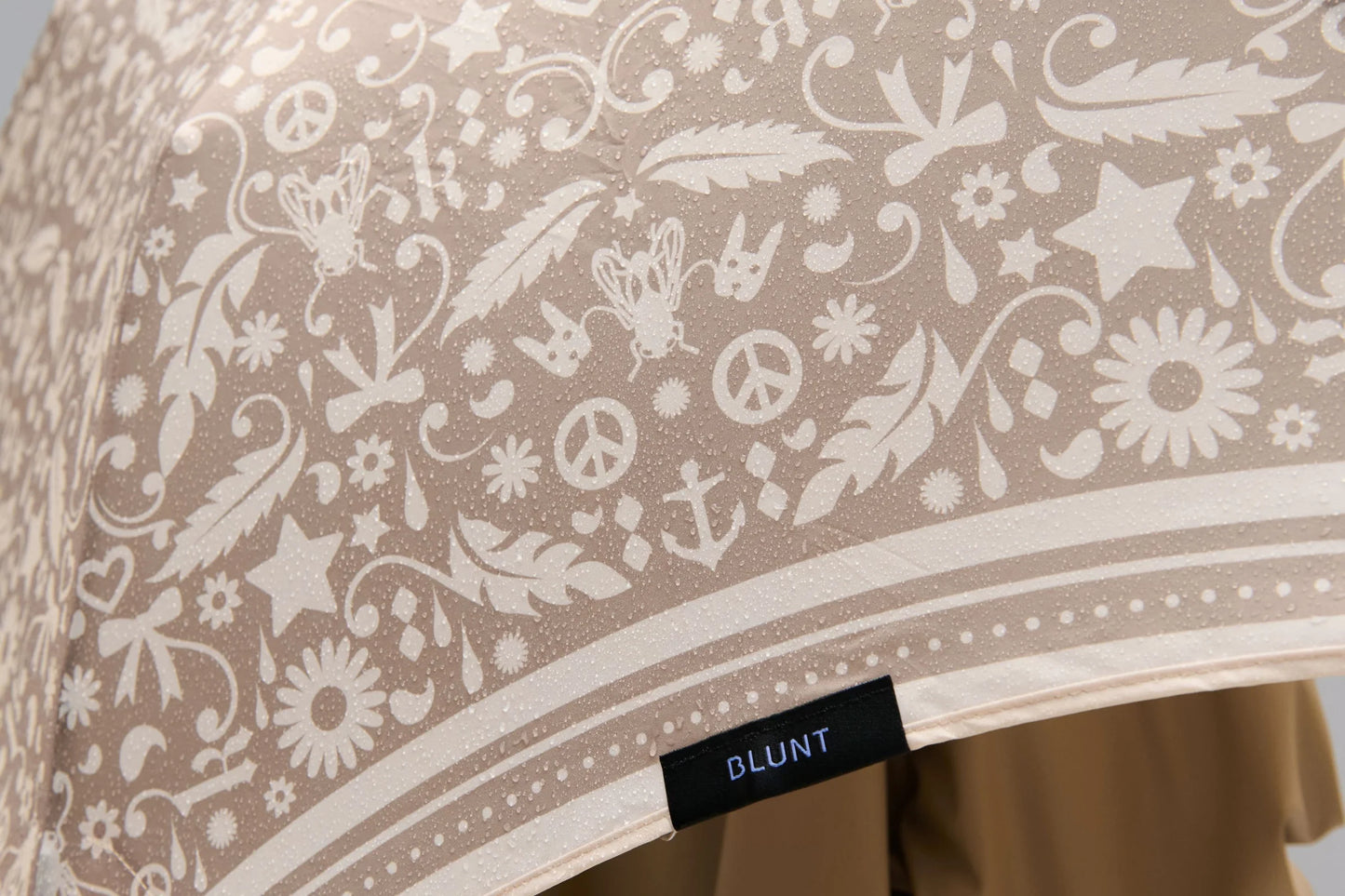 Blunt Metro 100cm Umbrella | Karen Walker Filigree