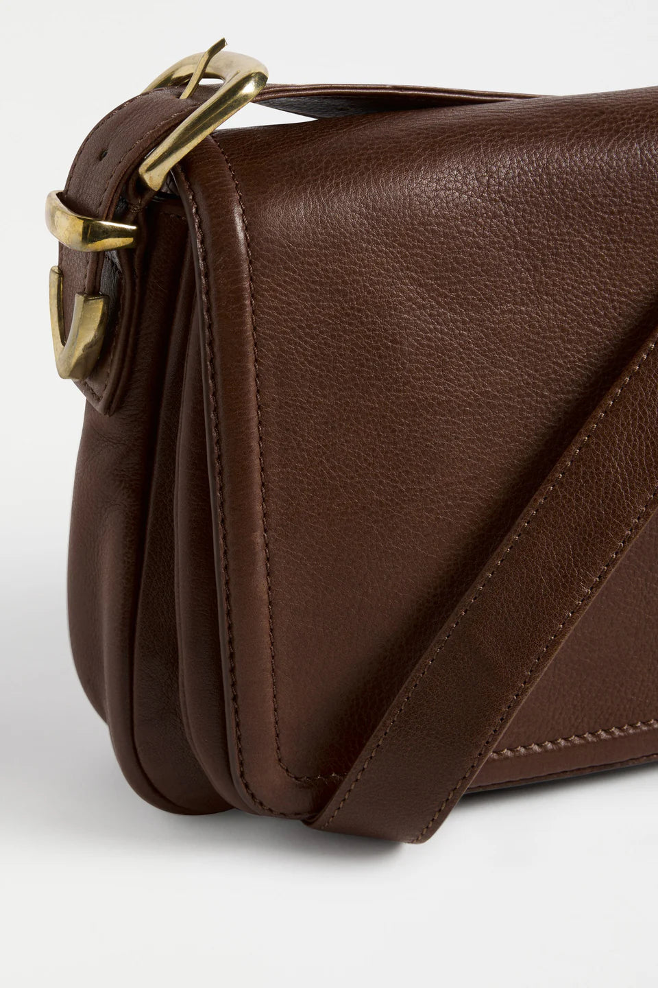 Elk Spenne Crossbody Bag | Sienna