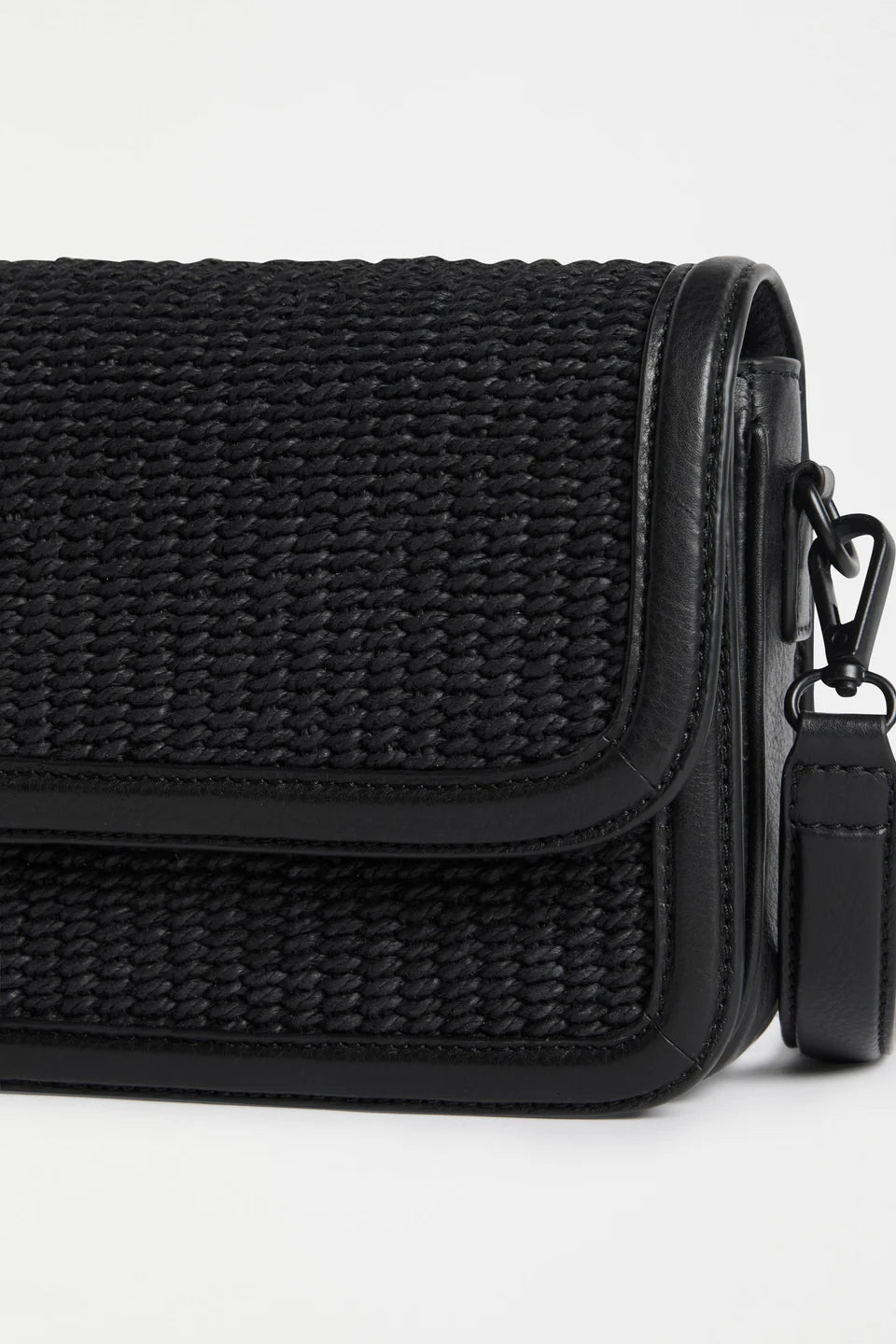 Elk Ralffa Crossbody Bag | Black