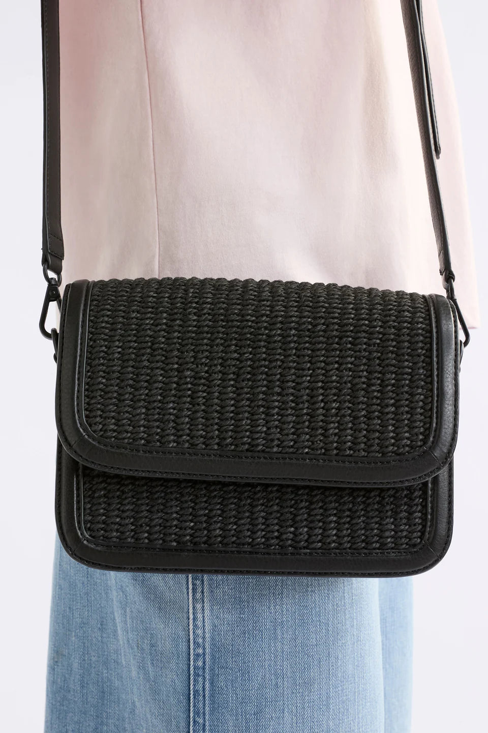 Elk Ralffa Crossbody Bag | Black