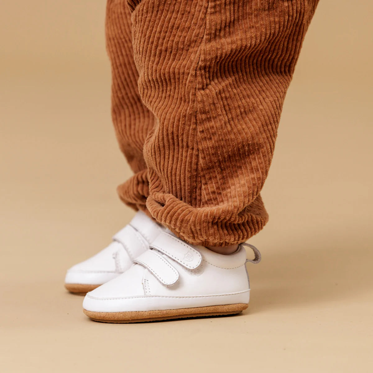 Scout Sneaker | White
