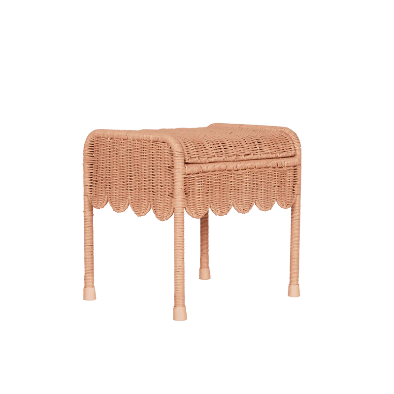 Petal Storie Stool - Seashell Pink