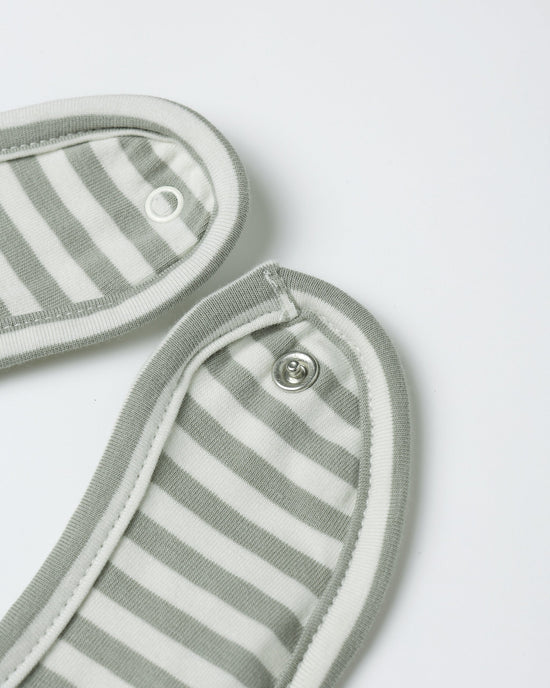 Quincy Mae Jersey Snap Bib - 2 Pack