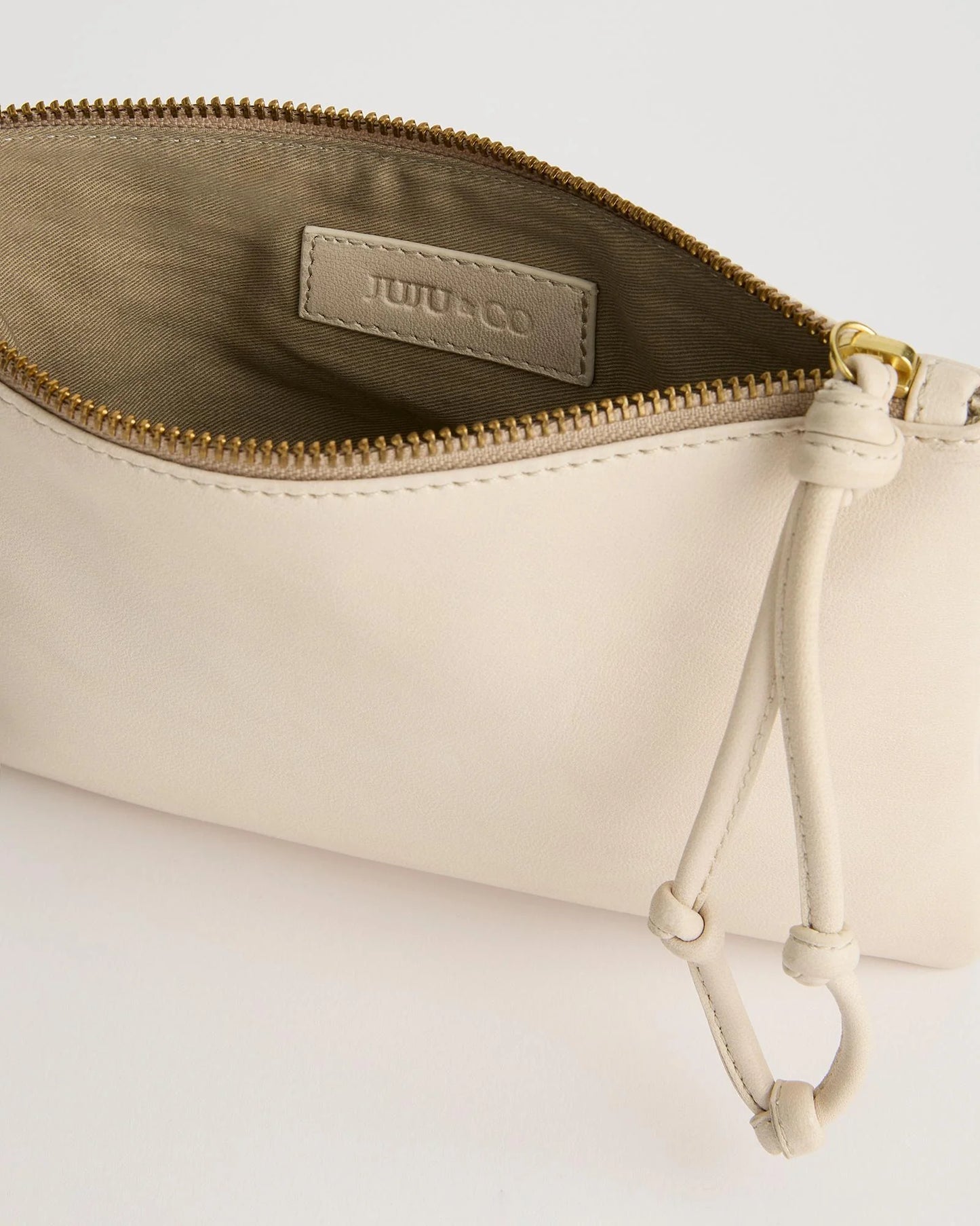 Juju & Co. Juju Clutch | Ivory