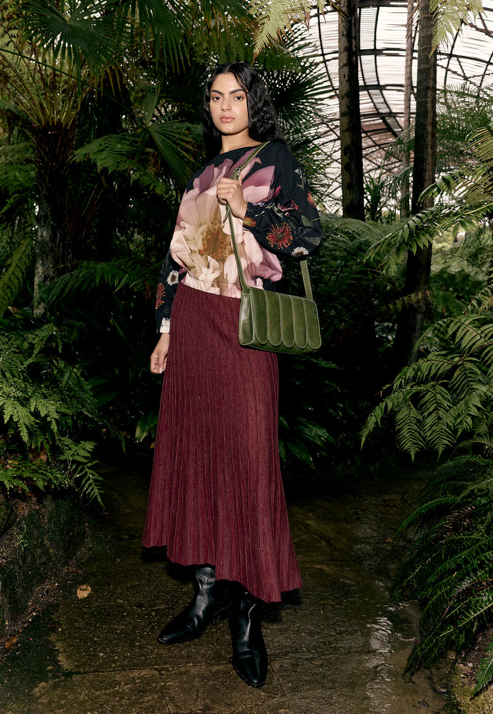 Nancybird Curve Shoulder Bag | Khaki