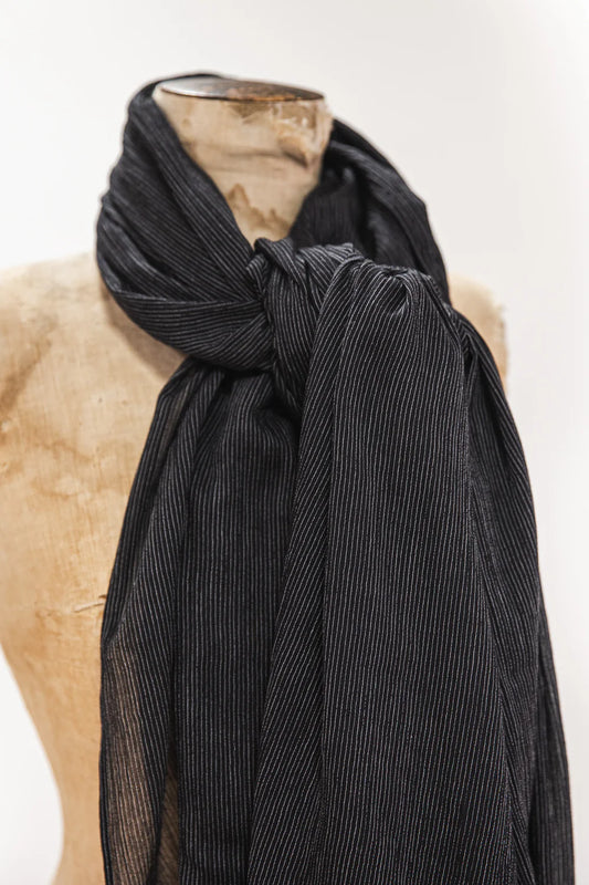 Eva's Sunday Kirby Scarf - Black