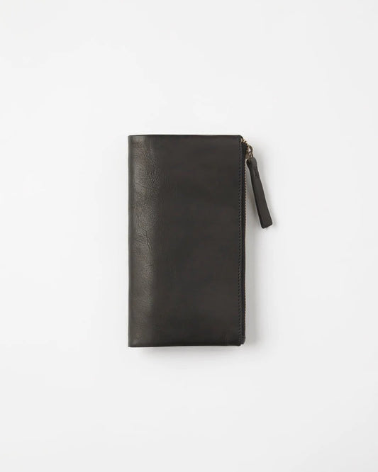 Juju & Co. Large Capri Wallet- Black