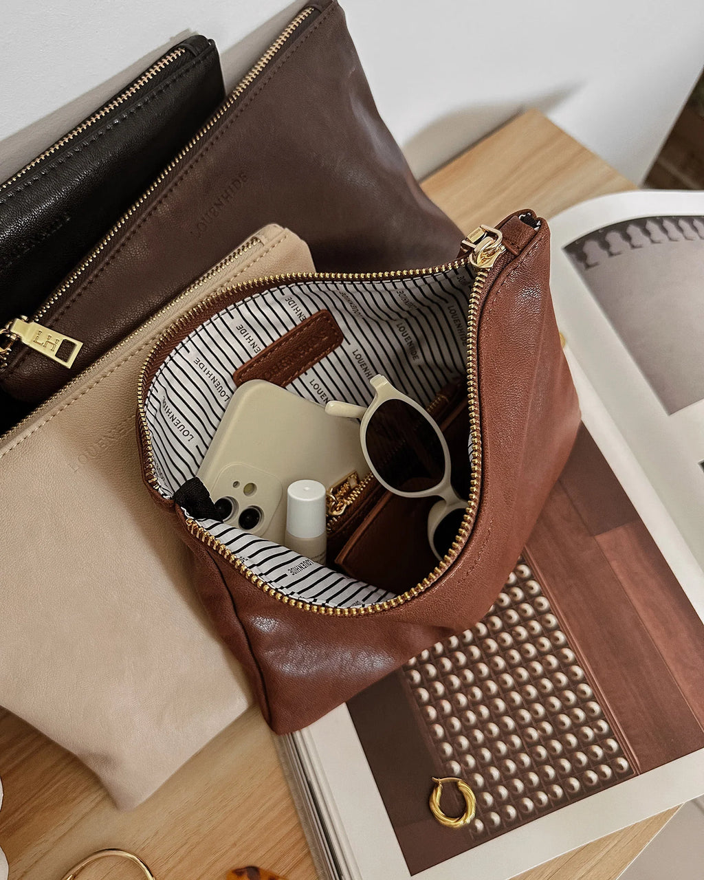 Louenhide Louie Pouch