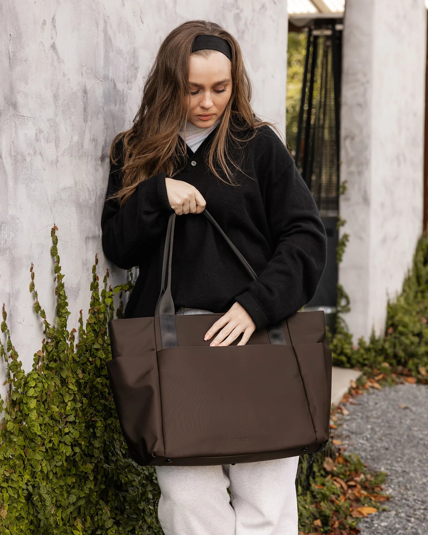 Louenhide Chicago Tote Bag | Chocolate