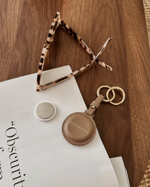 Louenhide Opal Airtag Case - Mocha
