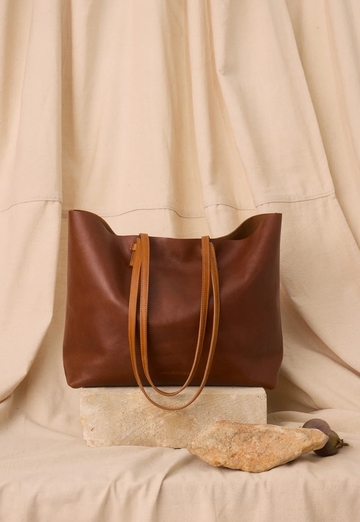 Nancybird Beach Tote - Tobacco