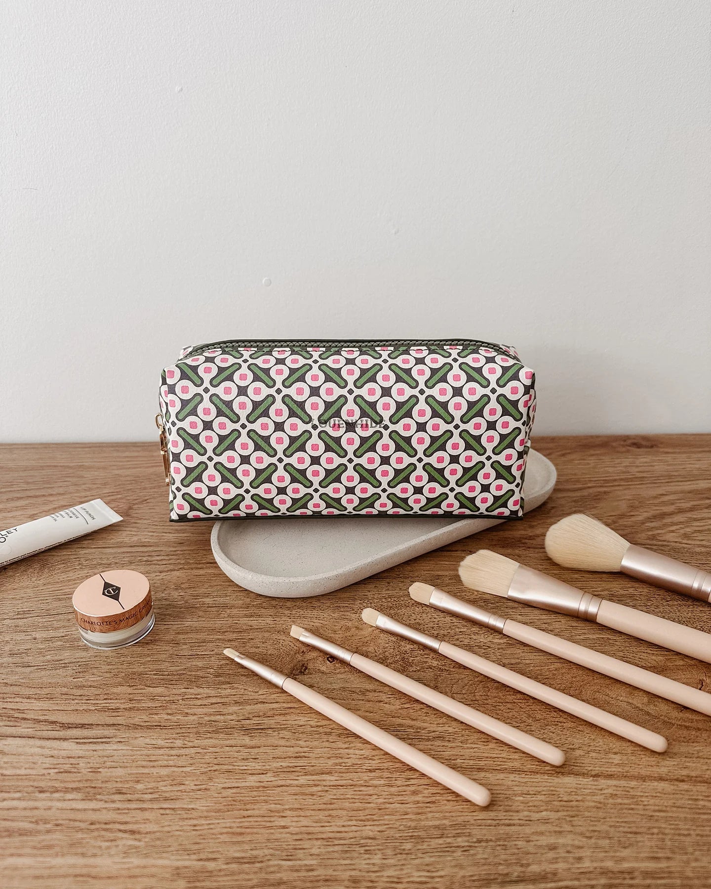 Louenhide Brianna Makeup Bag - Retro Olive