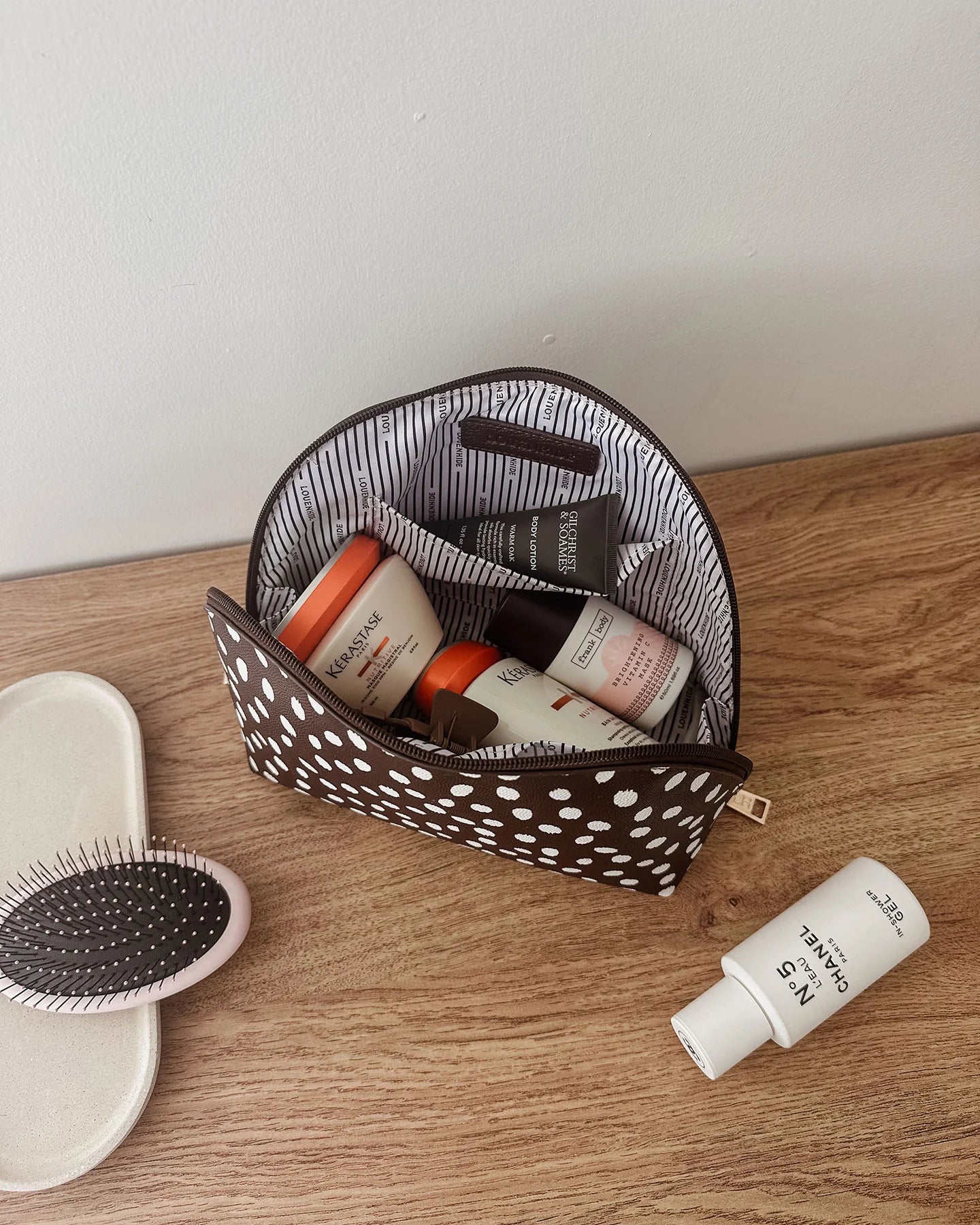 Louenhide Nancy Cosmetic Bag - Chocolate Raindrop