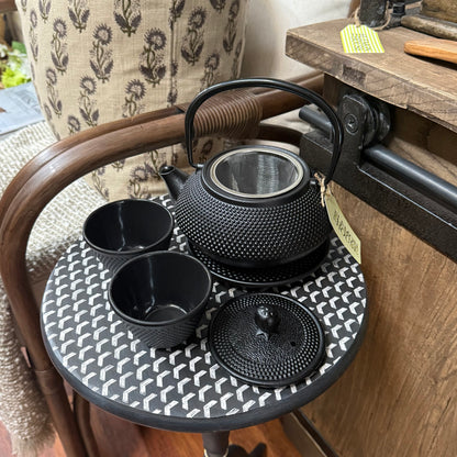 Hobnail Cast Iron Teapot Set - 800mL