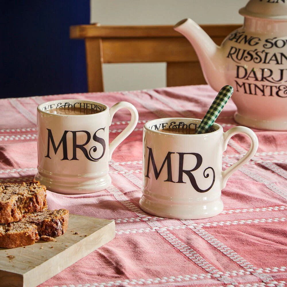 "Mr & Mrs" Boxed Mugs Set of 2