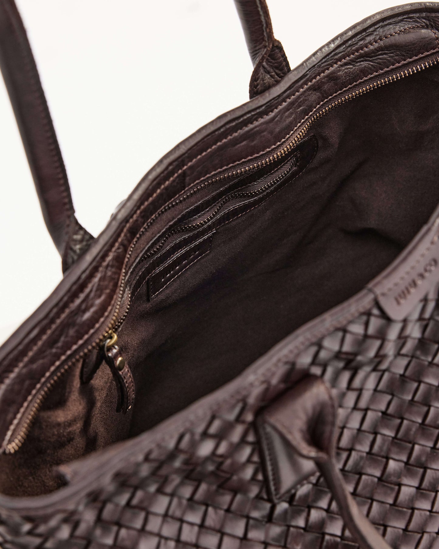 Juju & Co. Basque Tote - Chocolate