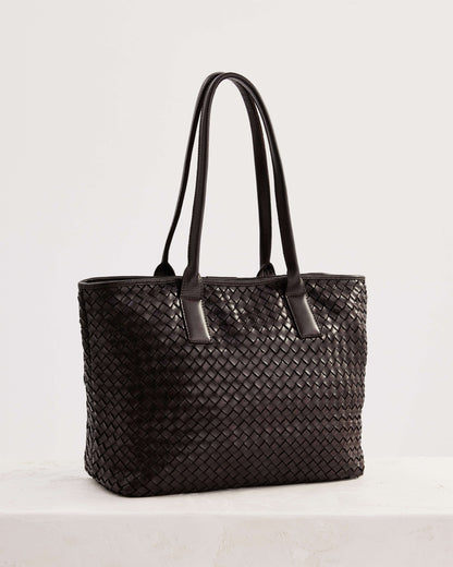 Juju & Co. Basque Tote - Chocolate