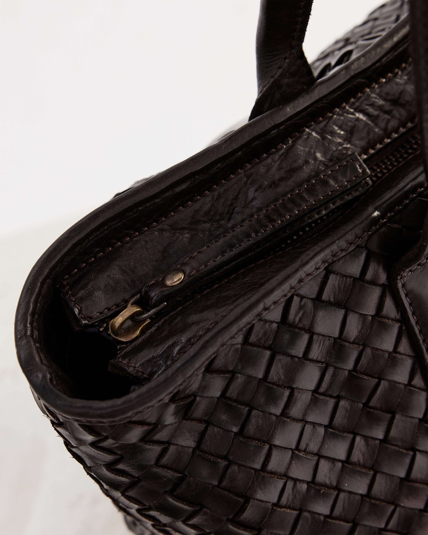 Juju & Co. Basque Tote - Chocolate