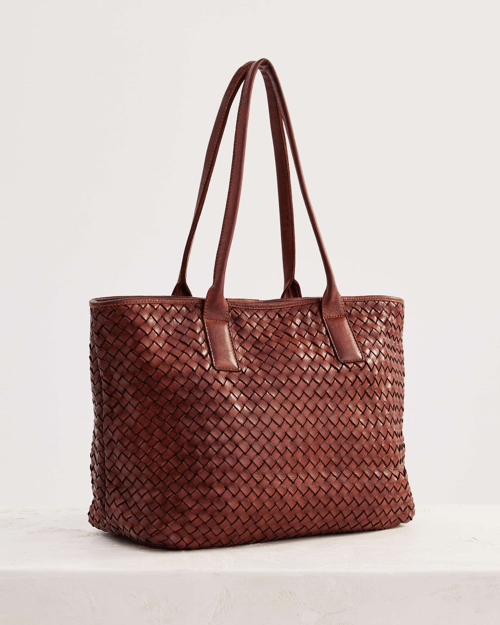 Juju & Co. Basque Tote - Amber