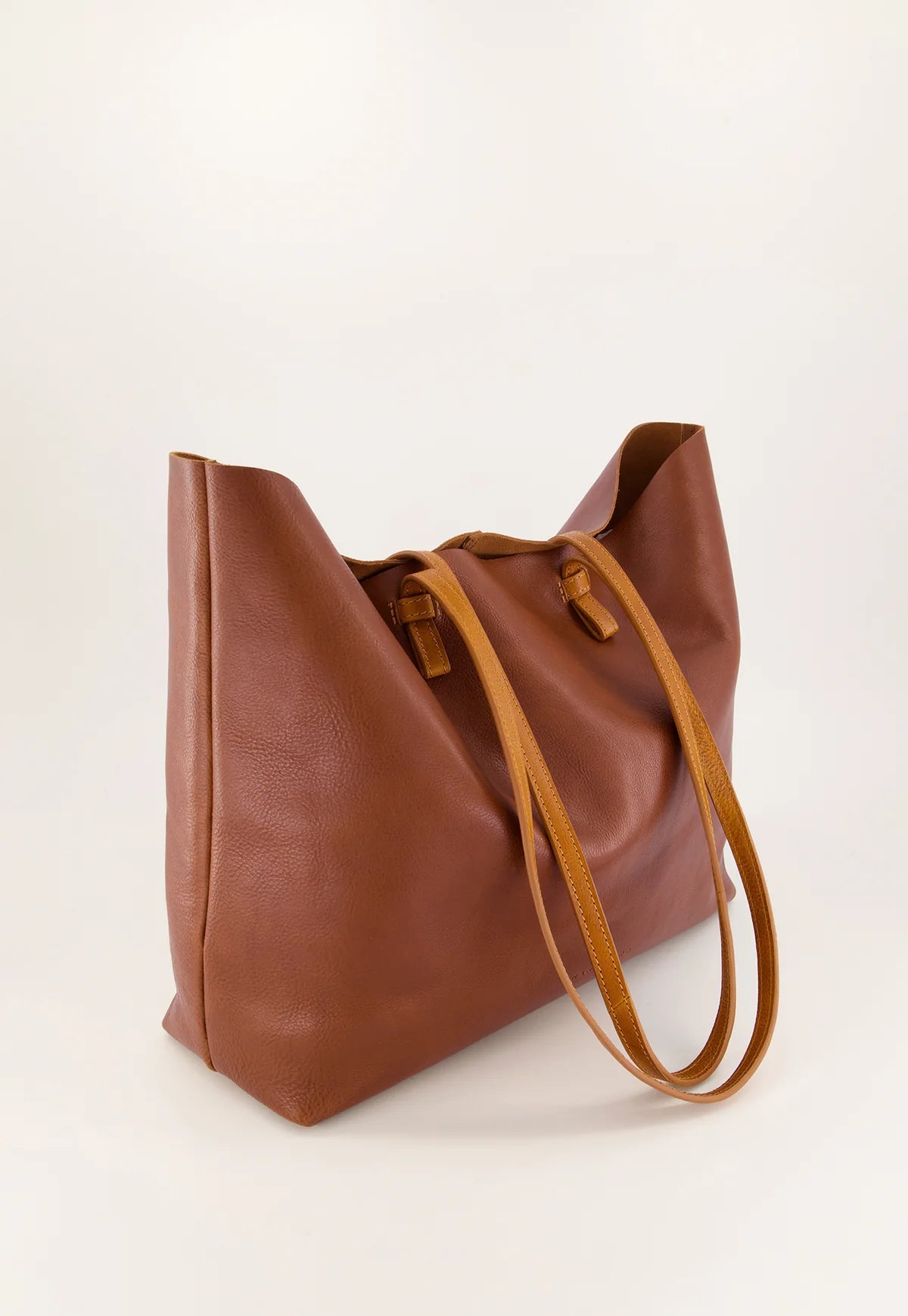 Nancybird Beach Tote - Tobacco