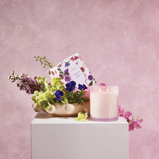 Circa Honeysuckle & Frangipani Soy Candle | 350g