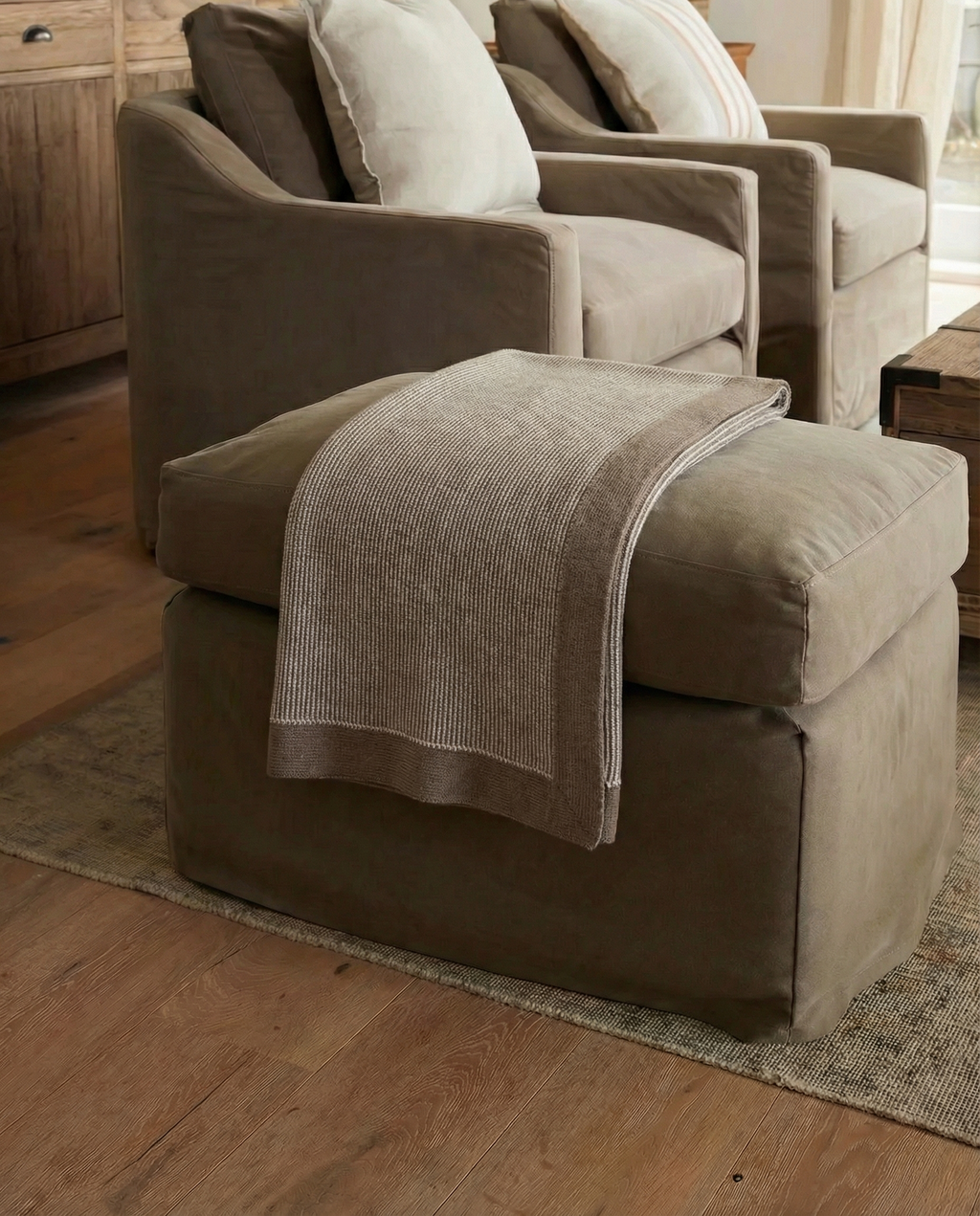 French Country Chester Cotton Throw - Taupe