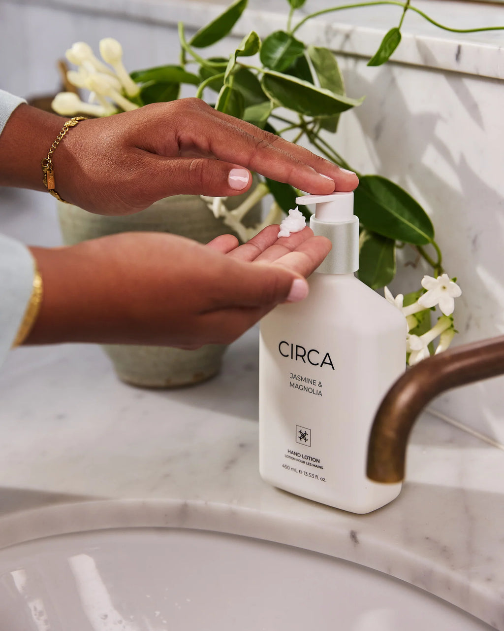 Circa Jasmine & Magnolia Hand Lotion- 450mL