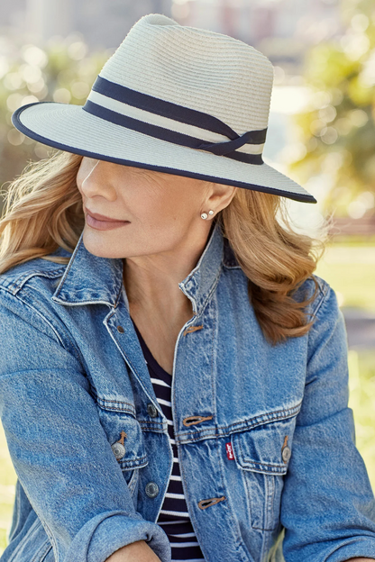 Deborah Hutton- Windsor Ivory/Navy