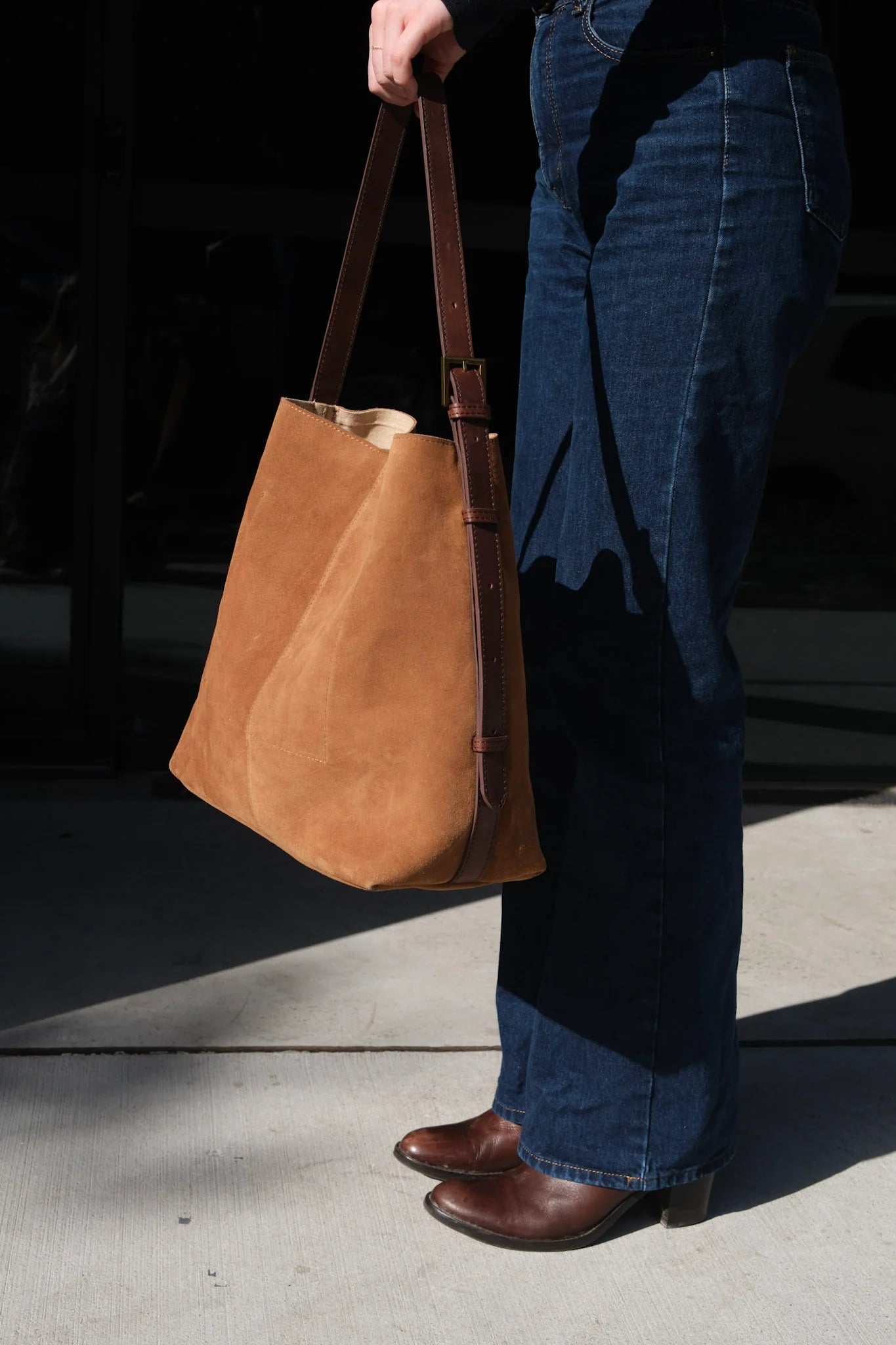 Juju & Co. Suede Cabas Shoulder Bag - Camel