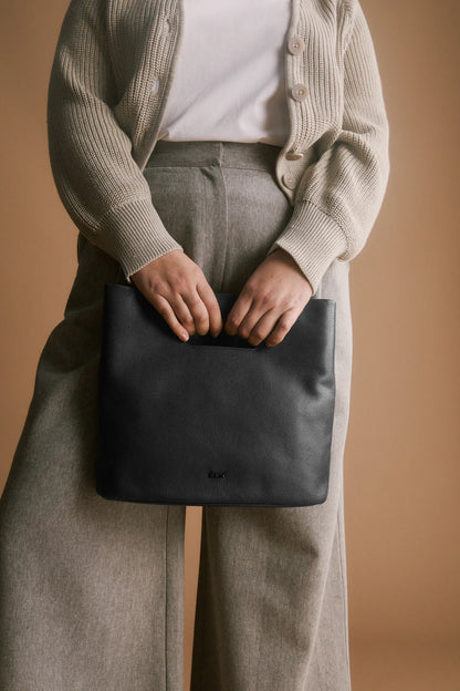 Elk Vio Tote | Black