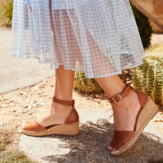 Human Helene Wedge - Tan