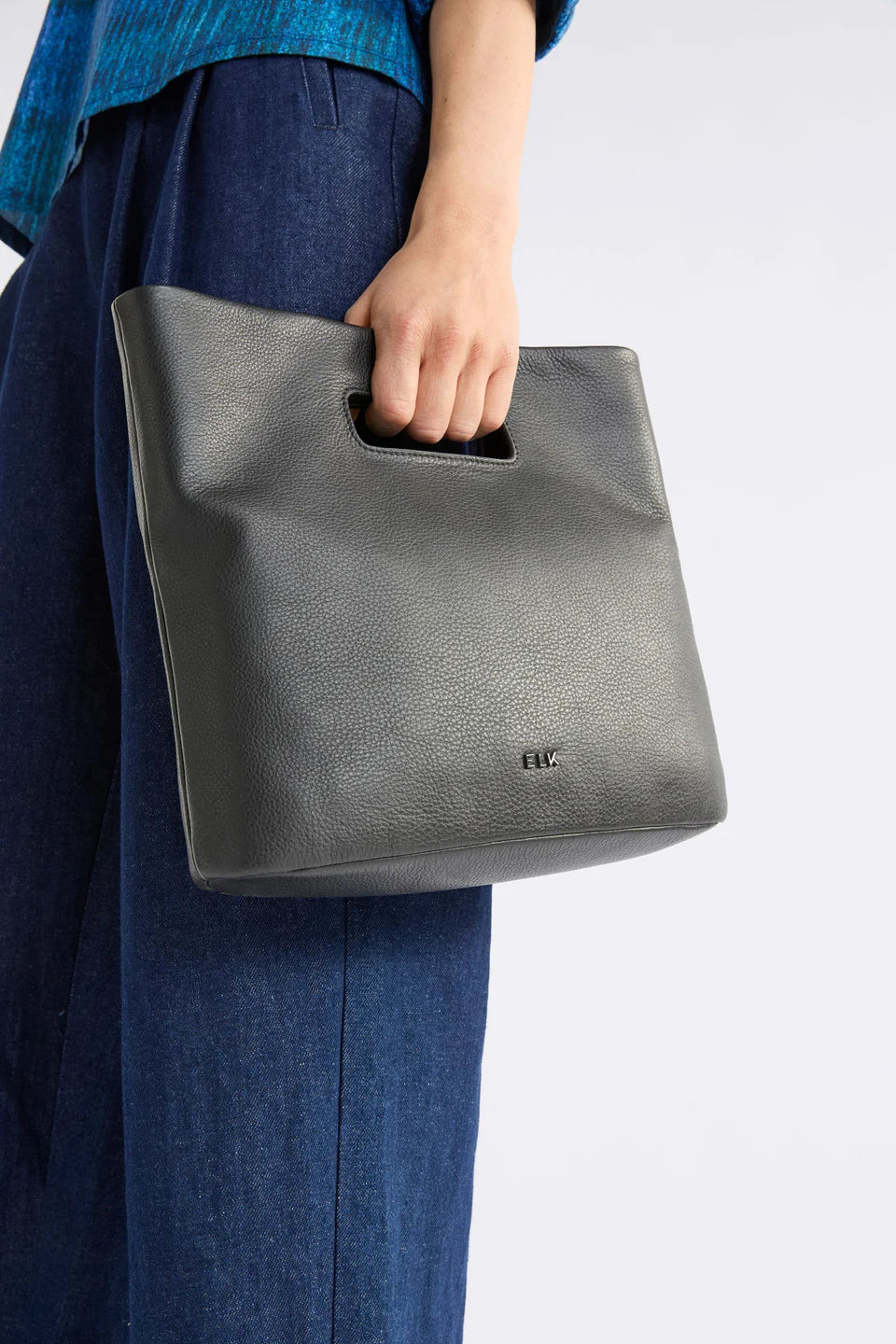 Elk Vio Tote | Black