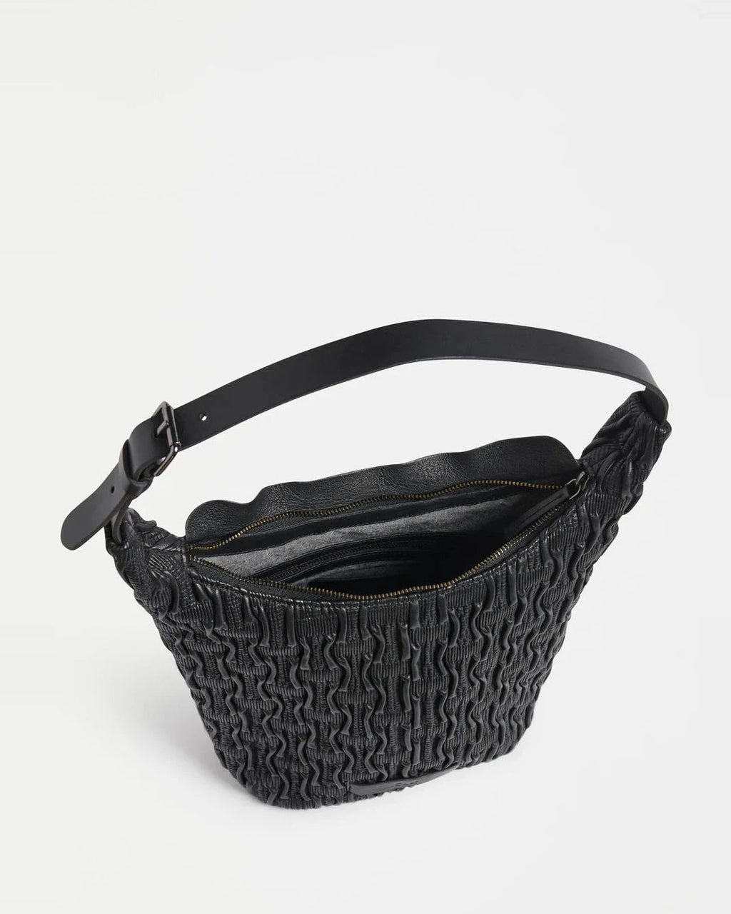 Elk Lumme Smocked Shoulder Bag | Black