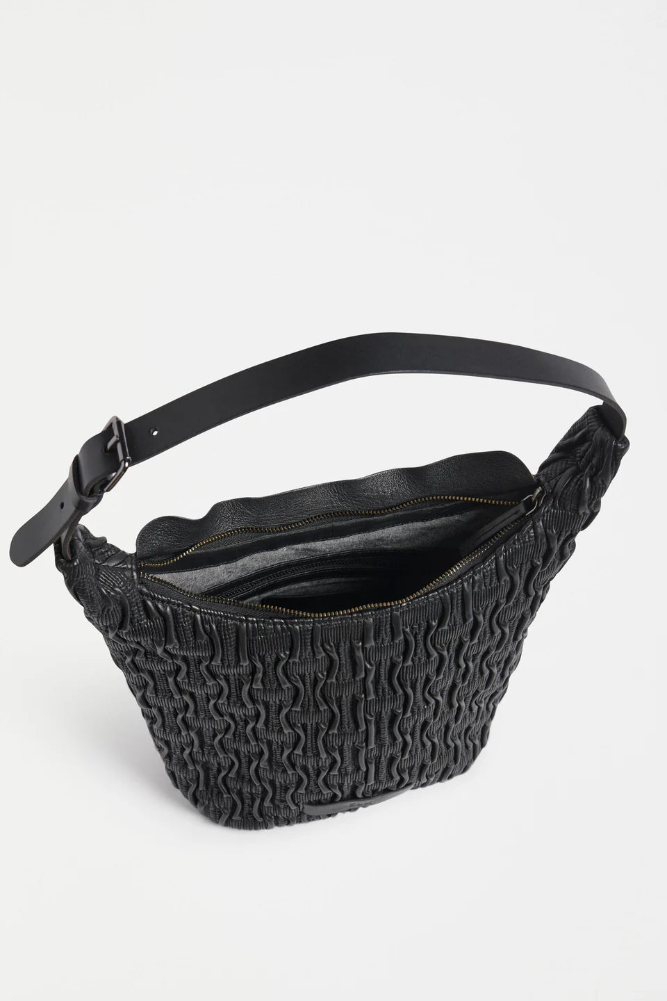 Elk Lumme Smocked Shoulder Bag | Black