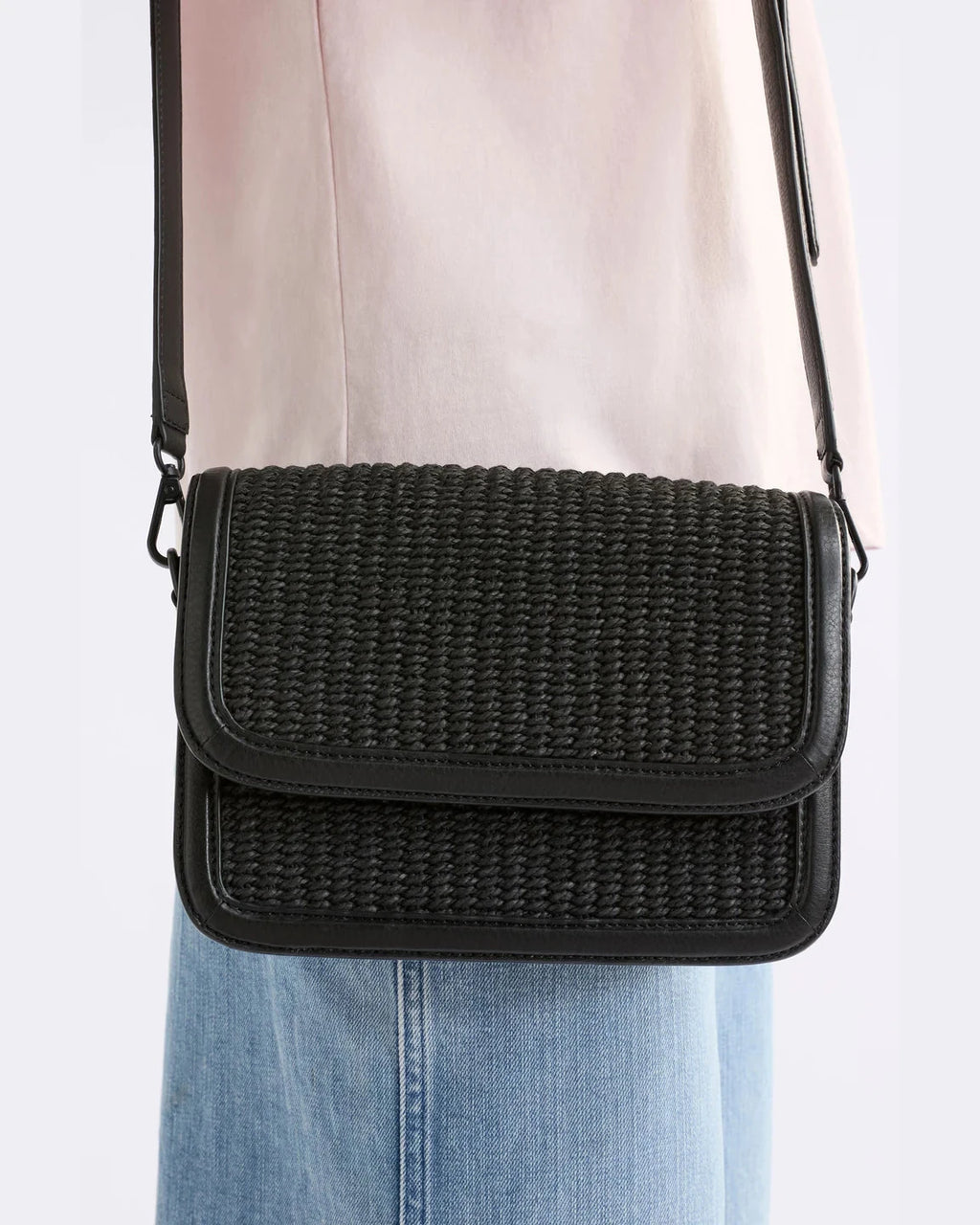 Elk Ralffa Crossbody Bag | Black