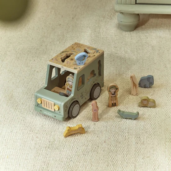 Safari Friends Shape Sorter Car