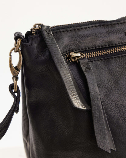Juju & Co. Large Essential Pouch | Black
