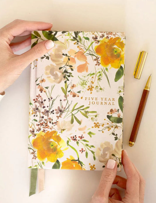 Ranunculus 5 Year Journal
