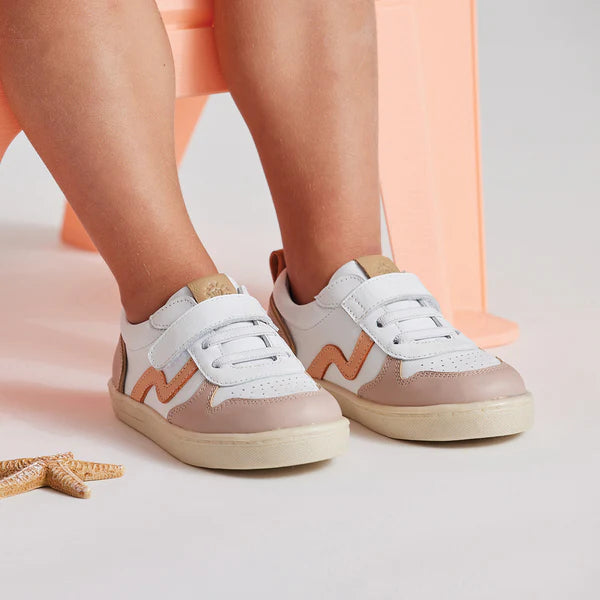 Pretty Brave XO Trainer - White/Coral