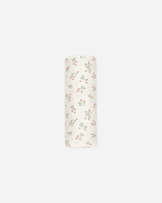 Bamboo Swaddle | Strawberries